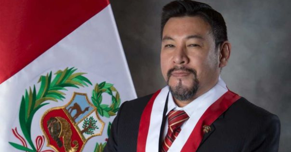 Luis Cordero Jon Tay renuncia a la bancada de Fuerza Popular