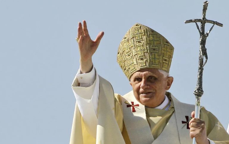 "Señor te amo" fueron las últimas palabras del expontífice Benedicto XVI, según su enfermero