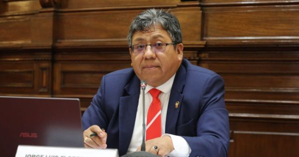 Portada: Liberan a congresista Jorge Flores Ancachi tras levantarle condición de reo contumaz