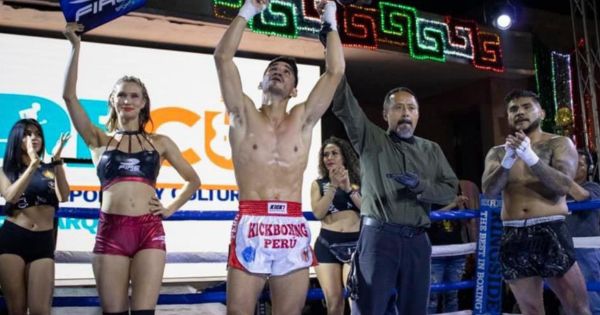 Renzo Torres: peleador peruano de Kickboxing debutó con triunfo en México