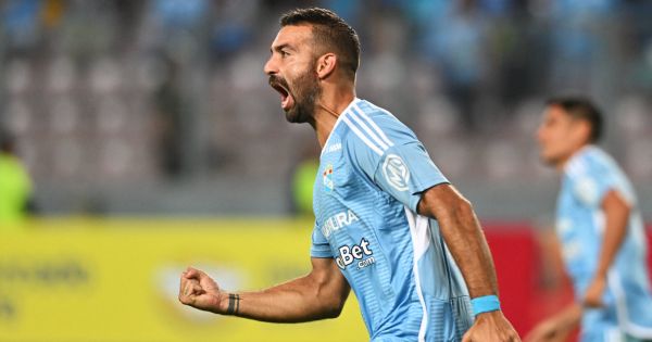 Sporting Cristal ganó 3 a 1 al Always Ready, pero no le alcanzó y quedó eliminado de la Copa Libertadores