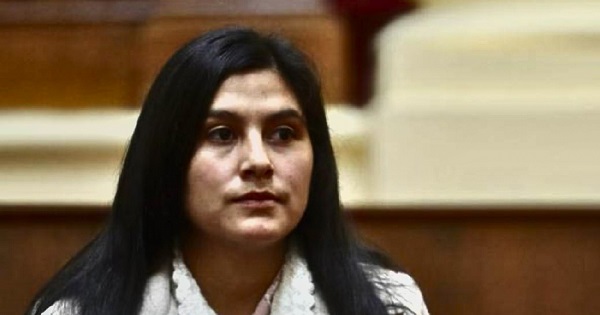 Portada: Yenifer Paredes, cuñada del golpista Pedro Castillo, pide autorización al PJ para trasladarse hacia Cajamarca