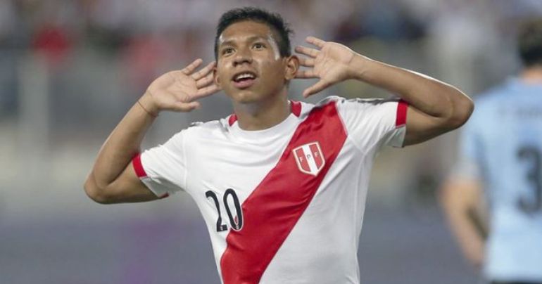 Edison Flores: "Me siento bien, estando en la selección es otro chip"