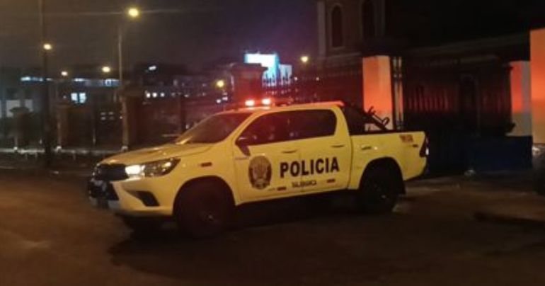 Cadáver de una mujer fue arrojado al costado de la Vía de Evitamiento