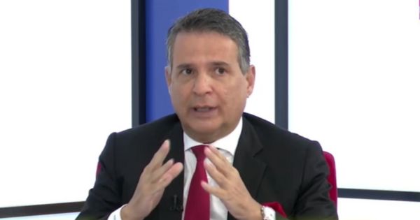 Omar Chehade: "Nos enorgullece haber vacado a Martín Vizcarra"