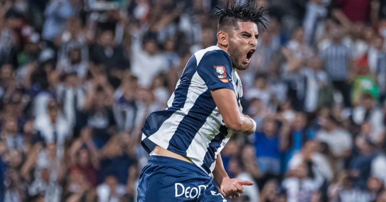 Carlos Zambrano se quedaría en Alianza Lima: ¿por qué la directiva habría cambiado de decisión?