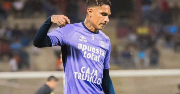 Portada: Paolo Guerrero se lesionó y es duda para la Copa América