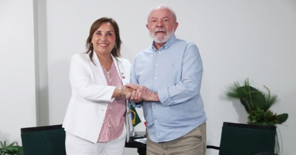 Dina Boluarte sostuvo reunión con su homólogo Lula da Silva