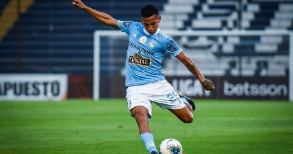 Portada: Martín Távara seguirá en Sporting Cristal por dos temporadas