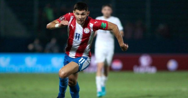 Portada: ¡Atención, Perú! Paraguay anunció la lesión de Julio Enciso a pocos días de enfrentar a la 'Bicolor' por las Eliminatorias