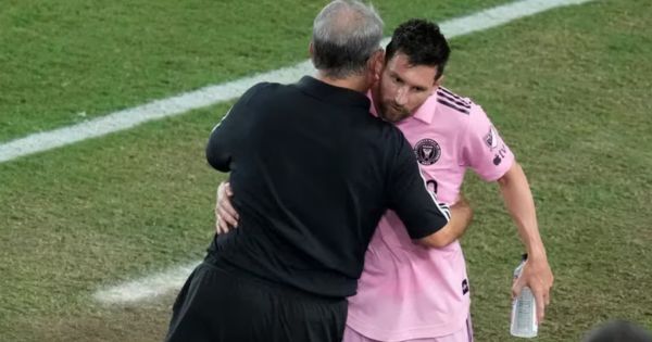 Portada: Gerardo Martino sobre la ausencia de Lionel Messi: "Tiene una fatiga muscular"