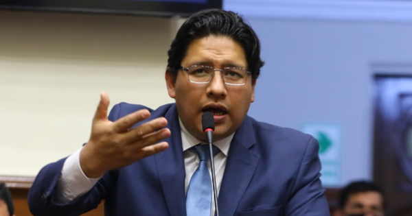 Ilich López retrocede: congresista ahora pide "reincorporarse" al grupo parlamentario Acción Popular