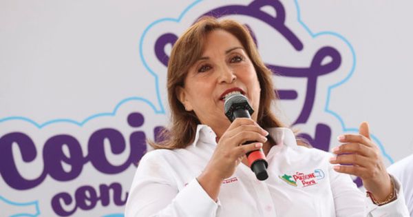 Dina Boluarte: "Las manifestaciones violentas generan aumento del costo de vida"