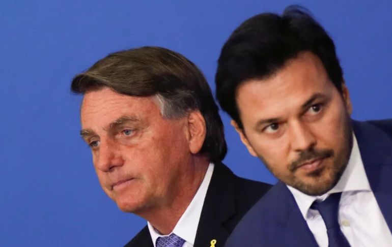 Jair Bolsonaro destituye a ministro de Comunicaciones a 11 días de dejar la Presidencia de Brasil