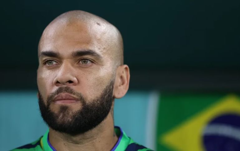 Nuevas declaraciones de presunta víctima de futbolista Dani Alves: "Me resistí, pero él era mucho más fuerte"