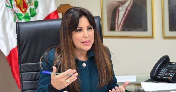 Patricia Chirinos presenta proyecto para evitar reelección de jefes de ONPE y Reniec