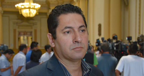 Salvador Heresi: presentan denuncia constitucional en su contra por presunto enriquecimiento ilícito