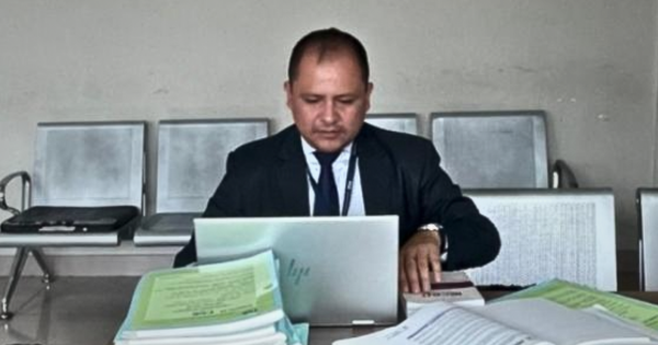 César Suárez: familiar del fiscal asesinado en Ecuador revela que no tenía resguardo policial y fue emboscado