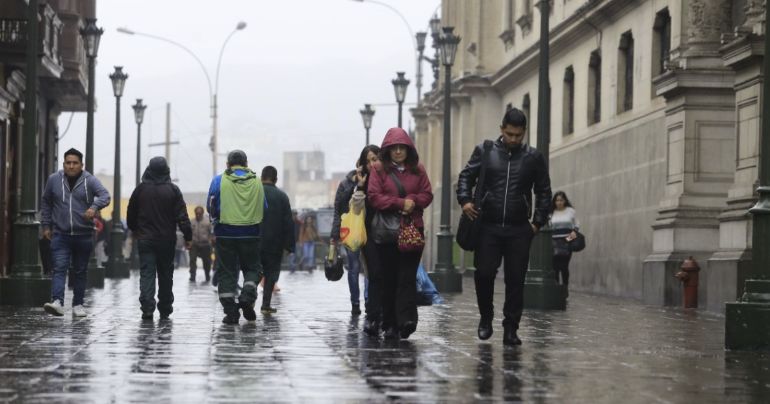 Ejecutivo dispone trabajo remoto en el sector público e invoca a las empresas privadas aplicar dicha medida