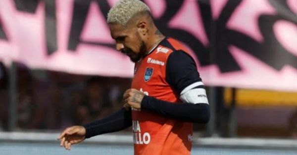Portada: Paolo Guerrero: el peor fichaje del fútbol peruano en lo que va del 2024