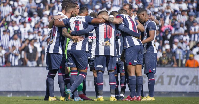 ¡PIENSA EN LIBERTAD! Alianza Lima volvió este domingo a los entrenamientos