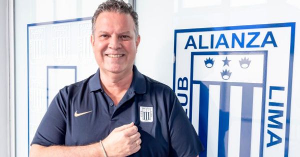 Portada: Administrador de Alianza Lima: “Errores propios y el arbitraje incidieron en el performance del equipo y en el torneo"