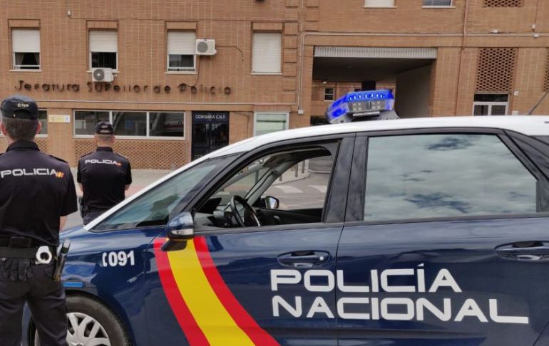 Portada: España: peruana fue asesinada a puñaladas por la expareja de su madre