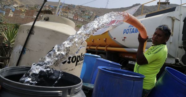 Ministerio de Vivienda anuncia decreto para dotar de agua gratuita a 1.5 millones de pobladores