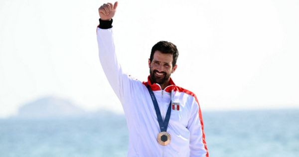 Portada: Stefano Peschiera ganó medalla de bronce en París 2024: conoce la cábala que utiliza el velerista peruano