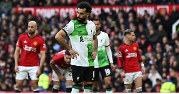 Premier League: Liverpool empata con Manchester United y pierde el liderato