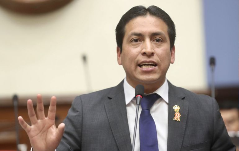 Congresista Freddy Díaz, denunciado por violación, no será inhabilitado tras blindaje del Parlamento