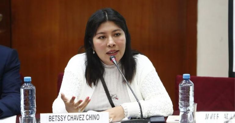 Betssy Chávez: "Si quieren hacerme presidenciable, ya saben a dónde mandarme (a prisión)"