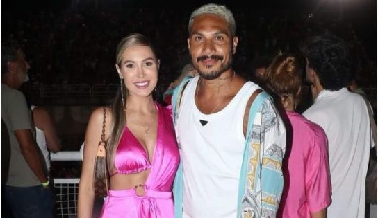 Portada: Paolo Guerrero se divierte en carnaval de Río mientras que en Trujillo esperan su llegada