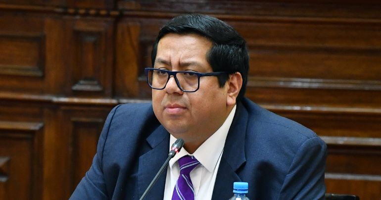 Alex Contreras: ministro de Economía viajará a EE.UU. para reunirse con inversionistas