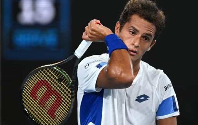 ¡Dio batalla! Juan Pablo Varillas perdió 3-2 ante Alexander Zverev en el Abierto de Australia