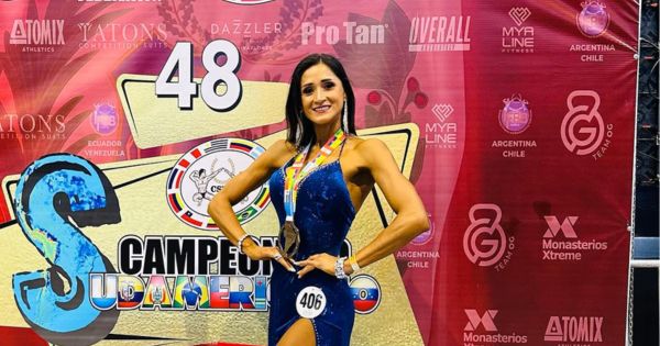 Portada: Vivian Baella: exvoleibolista ganó medalla de plata en campeonato de fisicoculturismo