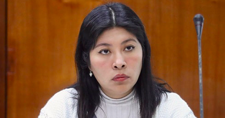 Betssy Chávez declaró ante la Fiscalía de la Nación por enriquecimiento ilícito