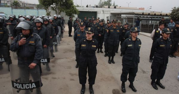 Portada: Trujillo: Mininter rotará al 50% del personal policial y evalúa extender estado de emergencia