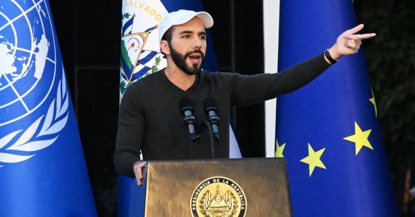 Portada: Nayib Bukele pide que Hamás desaparezca: "Esas bestias salvajes no representan a los palestinos"