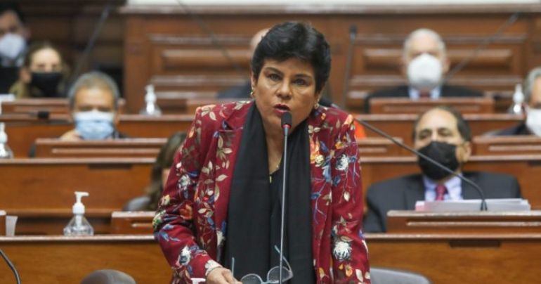 Norma Yarrow pide a Subcomisión de Acusaciones que cite a expremier Aníbal Torres por golpe de Estado