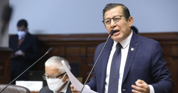 Portada: Eduardo Salhuana se reunirá con Dina Boluarte para discutir proyectos legislativos del Ejecutivo