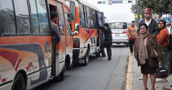 Transportistas acatarán paro nacional este 10 de octubre: "Ciudadanía tiene que hacer causa común"