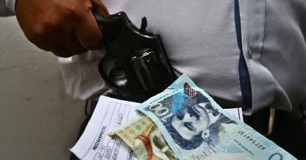 Portada: Préstamos 'gota a gota': PNP alerta que mafias se concentran en Lima, La Libertad y Piura
