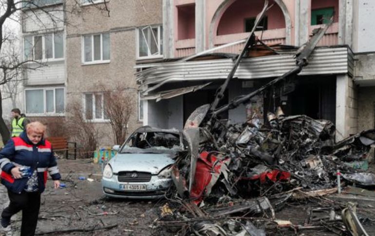 Ucrania: ministro del interior fallece junto a 17 personas en accidente de helicóptero