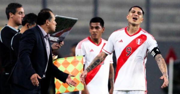 Portada: Paolo Guerrero rompe su silencio sobre salida de Reynoso: "No conseguimos hacer ese clic"