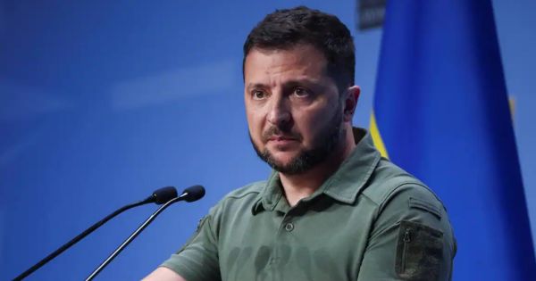 Portada: Volodímir Zelenski agradeció a UE la creación de un fondo de apoyo militar de 5.000 millones de euros