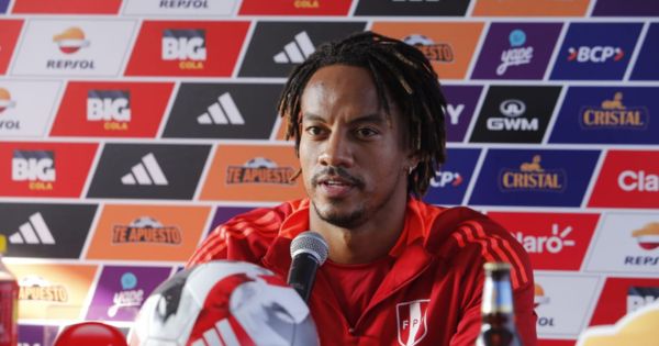 André Carrillo criticó mentalidad del futbolista peruano y confesó que lo tildaban de 'sano'