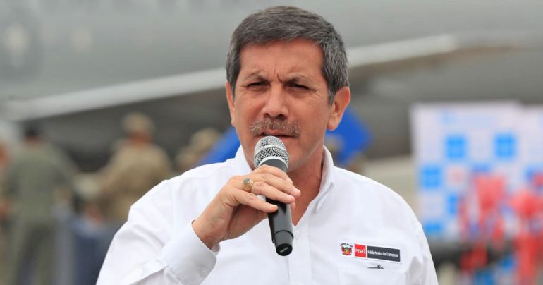 Ministro Chávez Cresta: se evaluará postergar las clases escolares en el norte por el ciclón "Yaku"