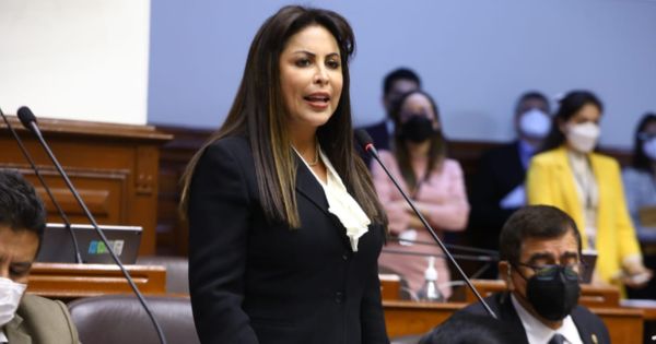 Patricia Chirinos solicita a la canciller Ana Gervasi que explique el "papelón" de Boluarte en Estados Unidos