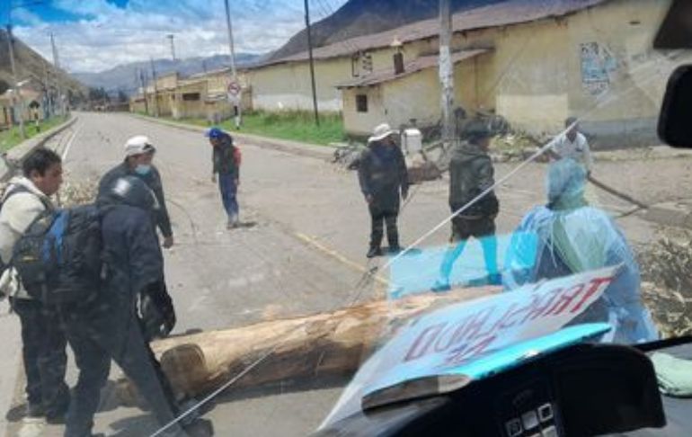 Puno: recién nacido falleció en carretera porque manifestantes bloquearon la carretera